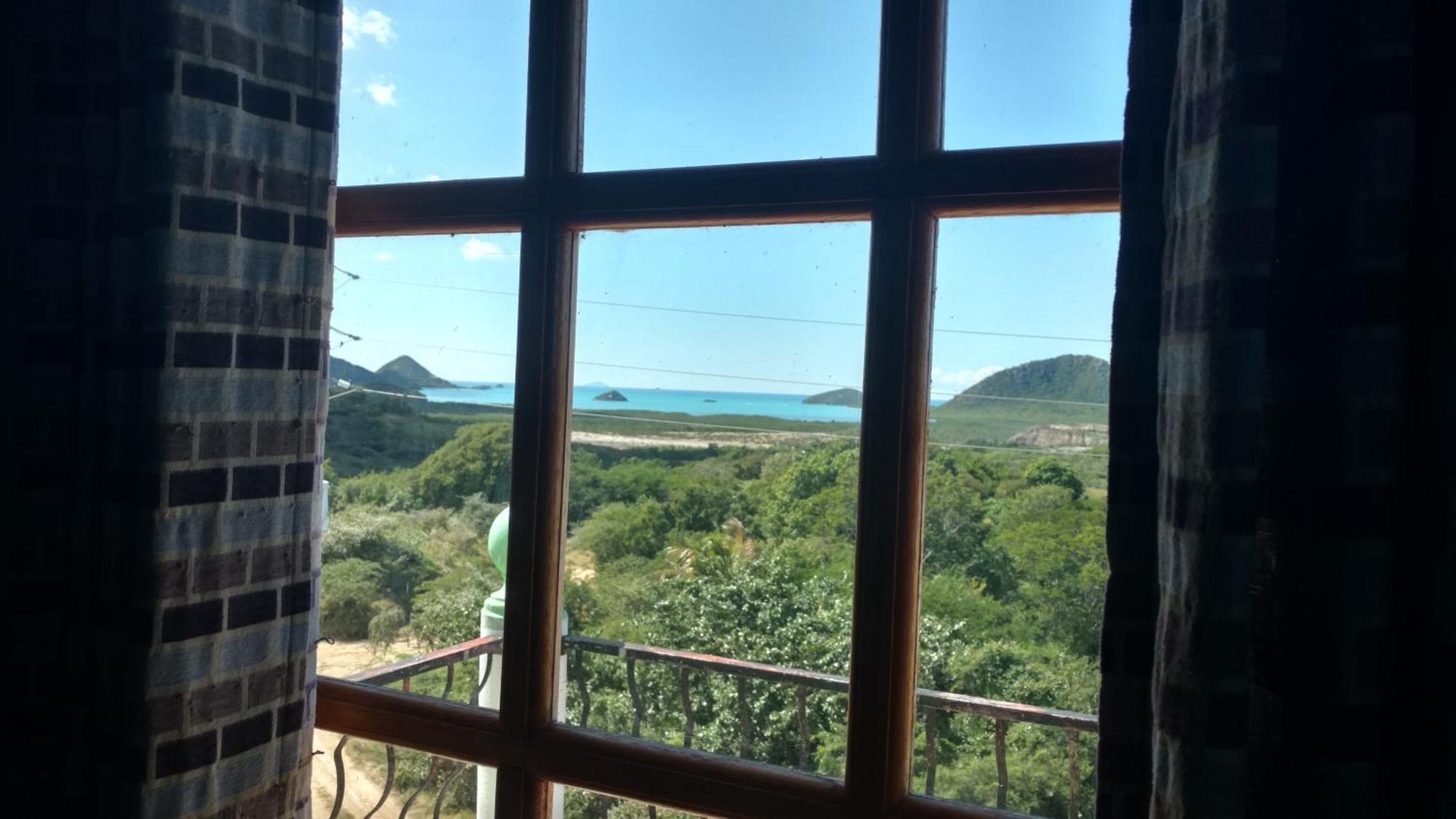 Zeus Estate Guesthouse St. John's Kültér fotó